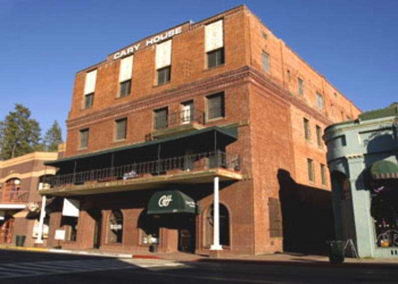 פלייסרוויל Historic Cary House Hotel מראה חיצוני תמונה
